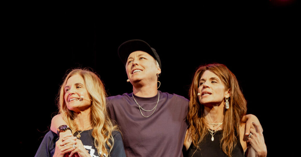 Glennon doyle and the ‘we can do hard things’ on